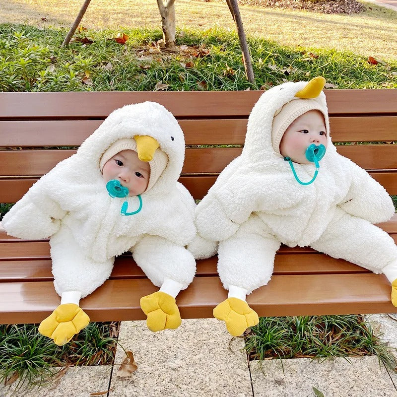 Cute Cartoon Baby Winter Romper, Warm Fleece Hooded Jumpsuit, Plush Newborn Onesie 0-7 Months